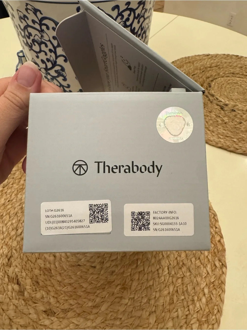 Therabody SmartGoggles Eye Massager - Black/Blue BRAND NEW